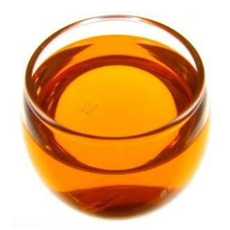 Carrot Seed Oil color